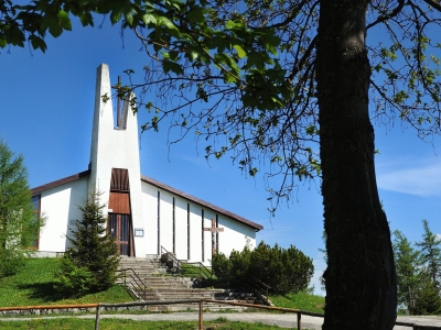 Štrbské Pleso - Kostol Povýšenia Svätého Kríža 
